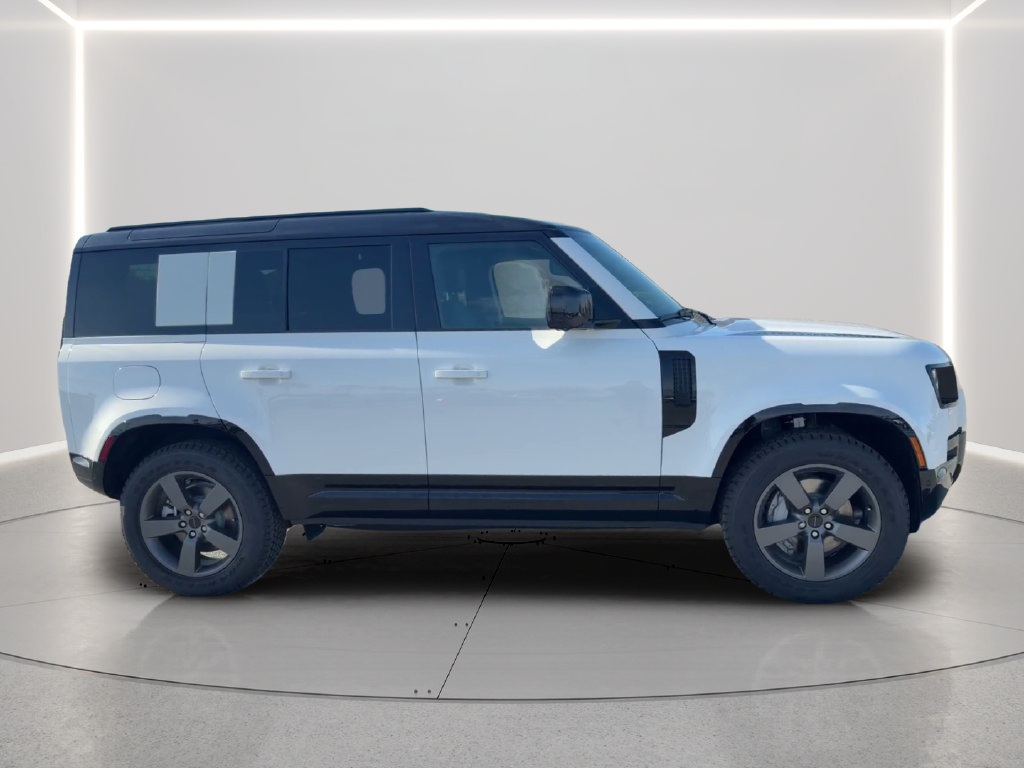 New 2026 Land Rover Defender 110 X-Dynamic SE AWD/4WD image 4