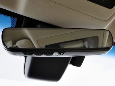 Used 2018 Lexus ES 300h w/ Luxury Package image 45