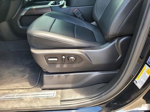 Used 2023 GMC Sierra 2500 SLT w/ SLT Premium Package AWD/4WD image 16