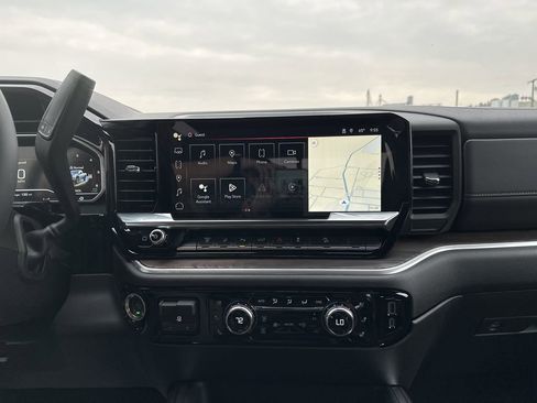 New 2025 GMC Sierra 3500 SLT image 10