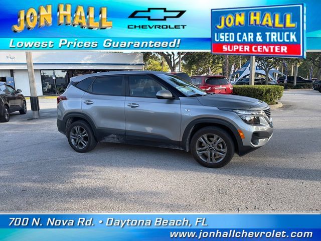 Used 2023 Kia Seltos LX AWD/4WD image 9