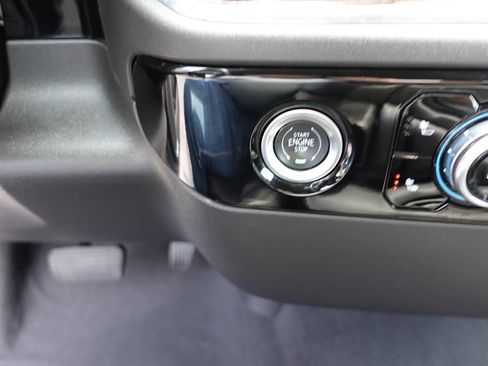 Used 2024 GMC Sierra 1500 Elevation AWD/4WD image 39