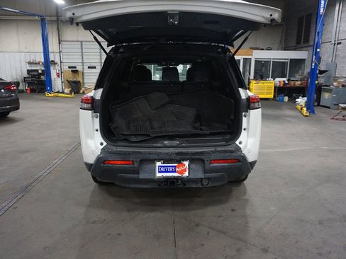 Used 2023 Nissan Pathfinder Rock Creek image 15