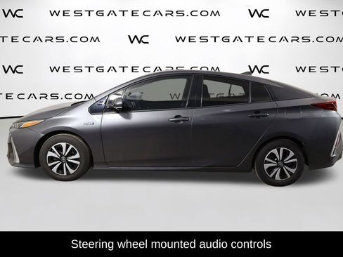 Used 2019 Toyota Prius Prime Premium image 5