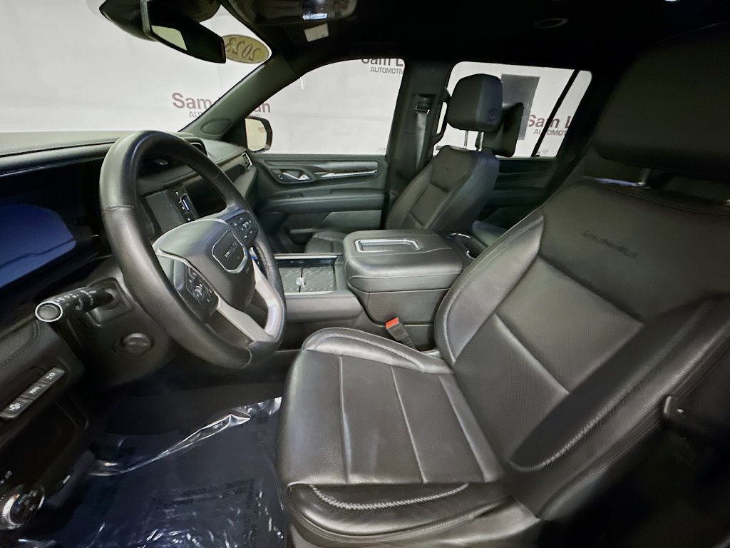 Used 2023 GMC Yukon XL Denali AWD/4WD image 22