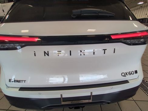 New 2026 INFINITI QX60 Autograph w/ Dark Cargo Package AWD/4WD image 32