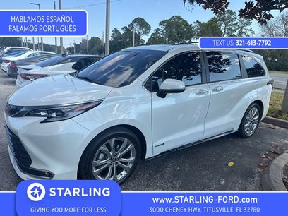Used 2021 Toyota Sienna Platinum