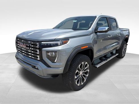 New 2026 GMC Canyon Denali AWD/4WD image 3