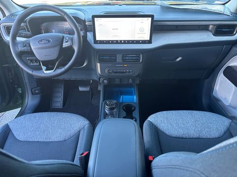 New 2025 Ford Maverick XLT w/ XLT Luxury Package image 17