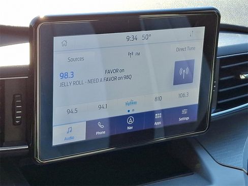 Certified 2021 Ford Explorer XLT w/ Equipment Group 202A image 19