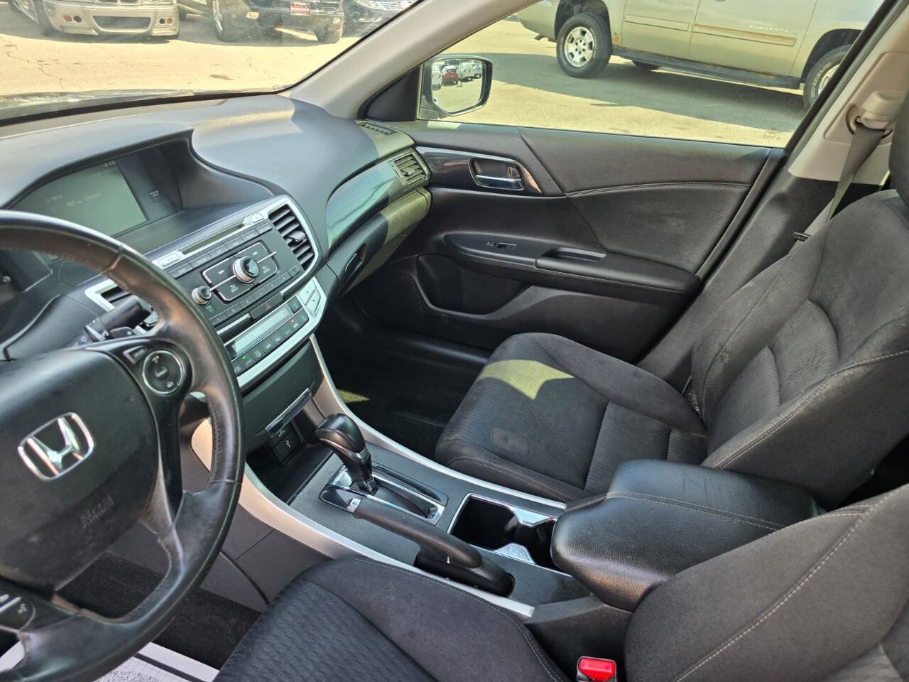 Used 2015 Honda Accord Sport image 10
