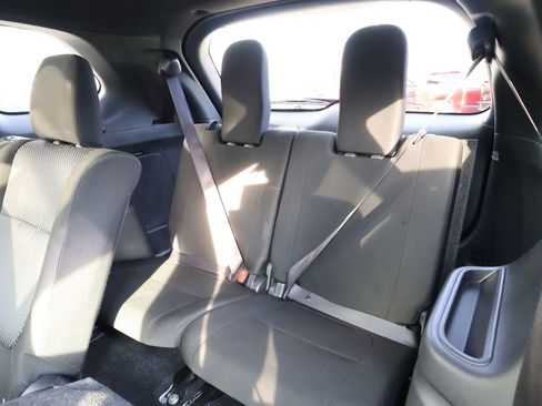 Used 2018 Mitsubishi Outlander ES image 33