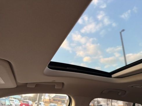 Used 2018 Chevrolet Traverse High Country image 15