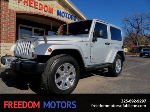 Used 2012 Jeep Wrangler Sahara w/ Connectivity Group image 1