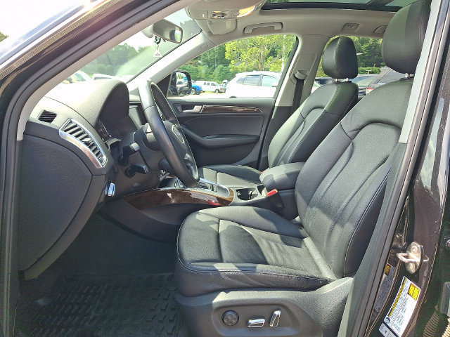 Used 2014 Audi Q5 2.0T Premium w/ Lighting Package AWD/4WD image 2