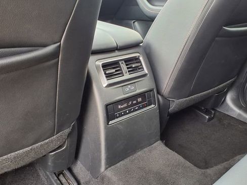 Used 2025 MAZDA CX-90 3.3 Turbo w/ Preferred Package AWD/4WD image 23