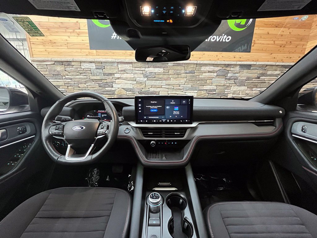 Used 2025 Ford Explorer ST-Line w/ Premium Package AWD/4WD image 23