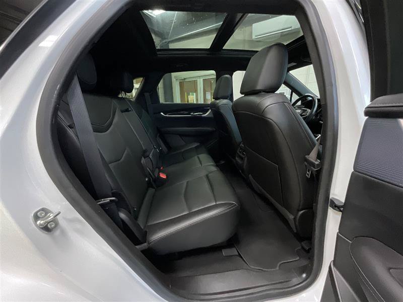 Used 2024 Cadillac XT5 Premium Luxury FWD image 28