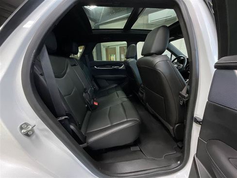 Used 2024 Cadillac XT5 Premium Luxury FWD image 28