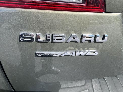 Used 2018 Subaru Outback 2.5i Limited image 31