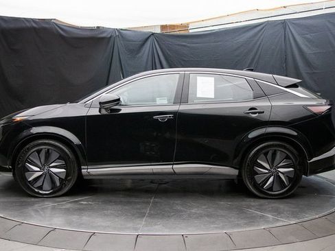 Used 2024 Nissan Ariya FWD image 9