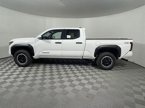 New 2026 Toyota Tacoma TRD Off-Road AWD/4WD image 4