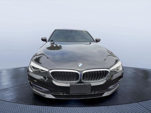 Used 2018 BMW 530i RWD image 2
