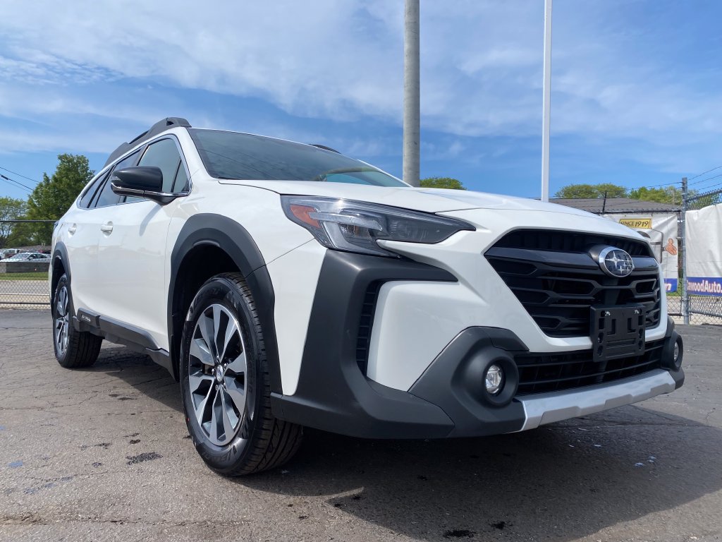 Used 2023 Subaru Outback Limited AWD/4WD image 34