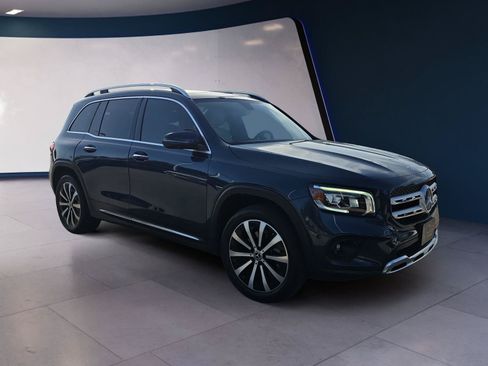 Certified 2023 Mercedes-Benz GLB 250 image 7