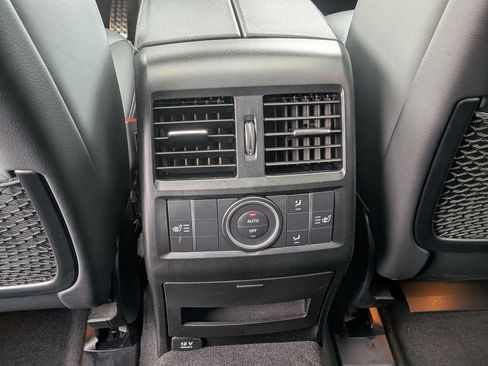 Used 2018 Mercedes-Benz GLE 43 AMG 4MATIC Coupe image 33