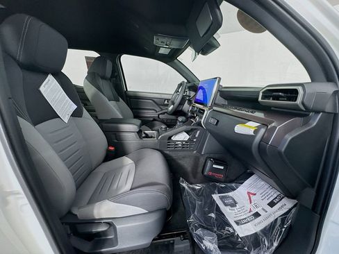 New 2025 Toyota Tacoma TRD Sport image 26