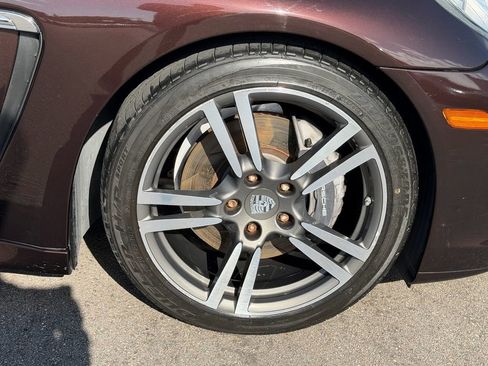 Used 2011 Porsche Panamera 4 AWD/4WD image 9