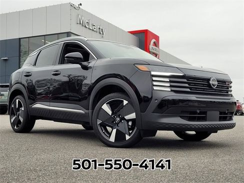 Used 2025 Nissan Kicks SR w/ SR Premium Package image 8