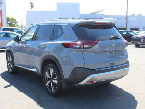 Used 2023 Nissan Rogue Platinum w/ Platinum Premium Package FWD image 9