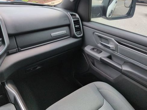 Used 2023 RAM 1500 Big Horn AWD/4WD image 17