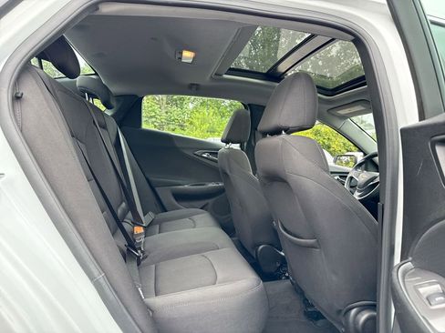 Certified 2024 Chevrolet Malibu LT image 24