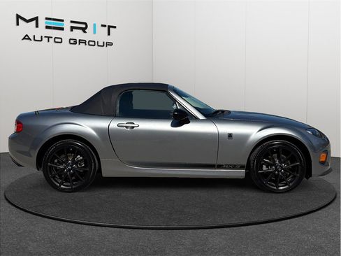 Used 2013 MAZDA MX-5 Miata Club image 10