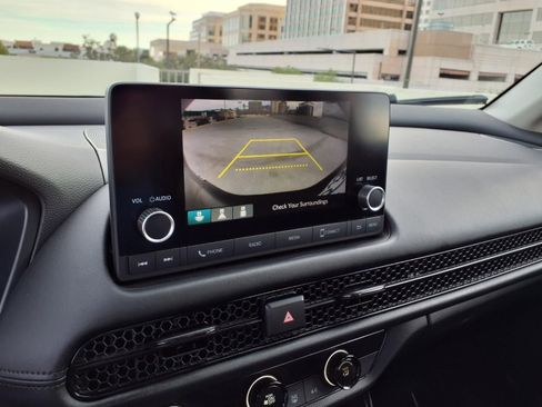 Used 2023 Honda HR-V LX image 19