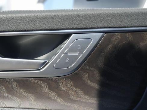 Used 2022 Audi A6 Premium Plus w/ Premium Plus Package image 33