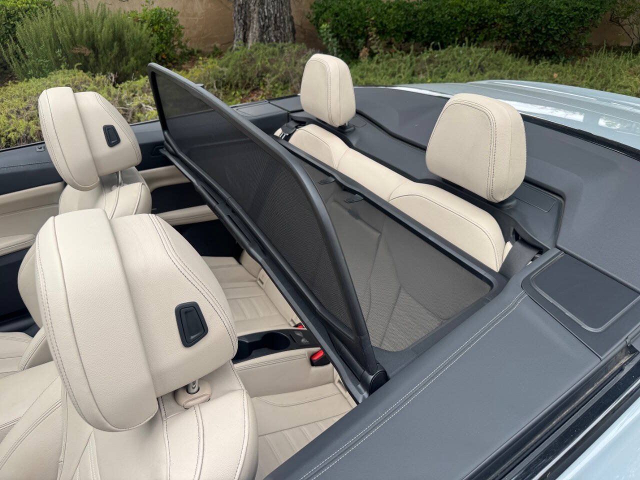Used 2025 BMW 430i Convertible w/ M Sport Package RWD image 10
