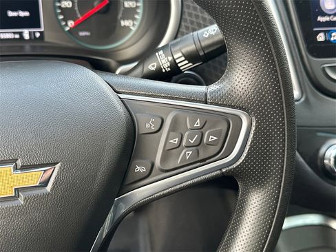 Used 2023 Chevrolet Malibu LT image 29