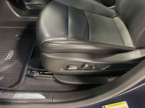 Used 2024 Cadillac XT5 Premium Luxury w/ LPO, Floor Liner Package AWD/4WD image 24