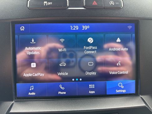 Used 2020 Ford F150 XLT image 14