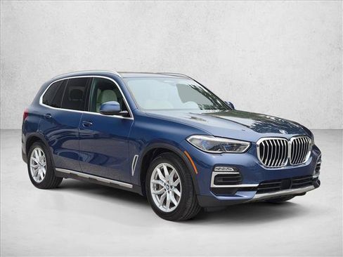 Used 2021 BMW X5 xDrive45e w/ Executive Package 3 AWD/4WD image 3