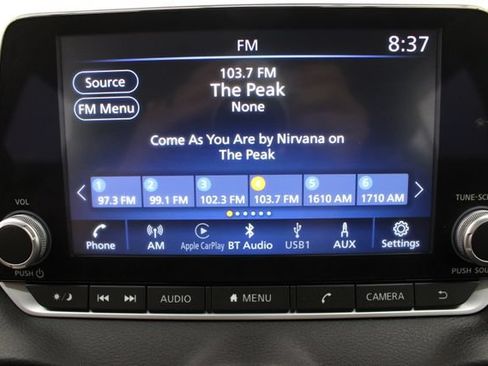 Used 2023 Nissan Sentra SR FWD image 19