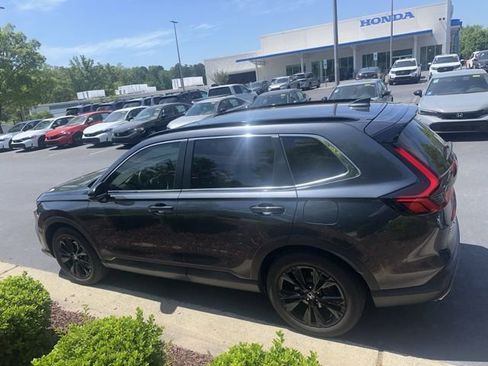Used 2023 Honda CR-V Sport Touring image 13