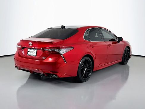 Used 2022 Toyota Camry XSE AWD/4WD image 4