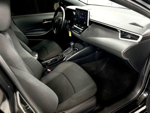 Used 2020 Toyota Corolla SE FWD image 22