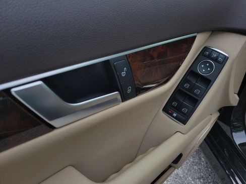 Used 2014 Mercedes-Benz C 300 4MATIC Sedan image 34