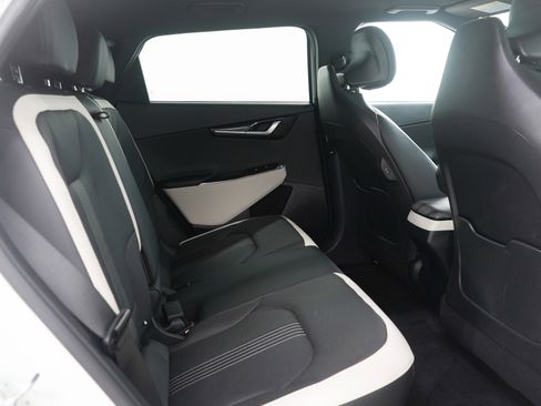 Used 2024 Kia EV6 GT-Line image 12